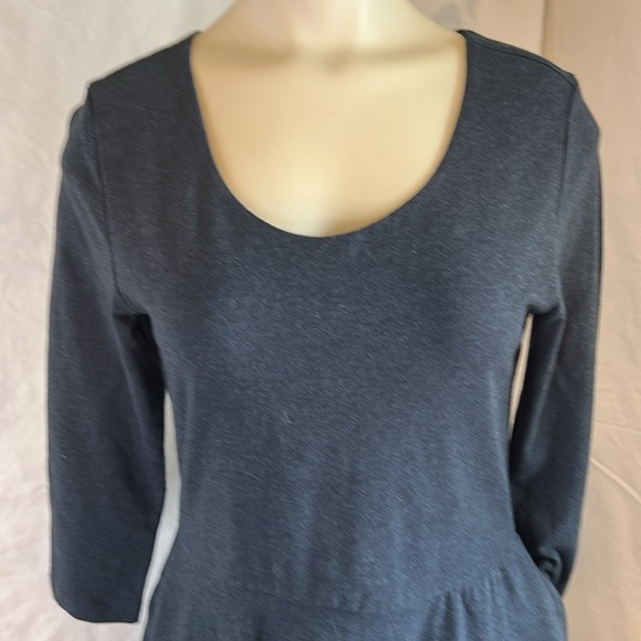 PACT SUSTAINABLE FIT AND FLAIR 95% ORGANIC COTTON 3/4 SLEEVES GREY SZ S DRESS - Picture 2 of 14